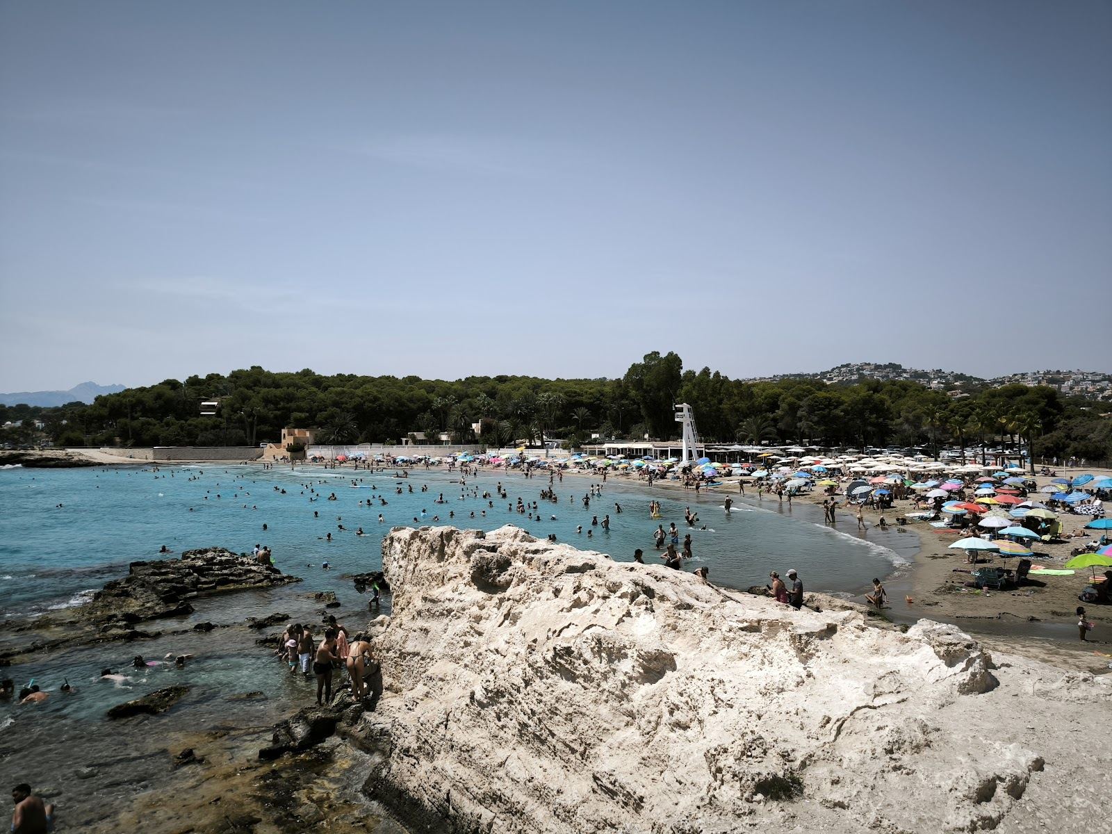 Playa de la Ampolla, the sheltered golden sand town beach at Moraira