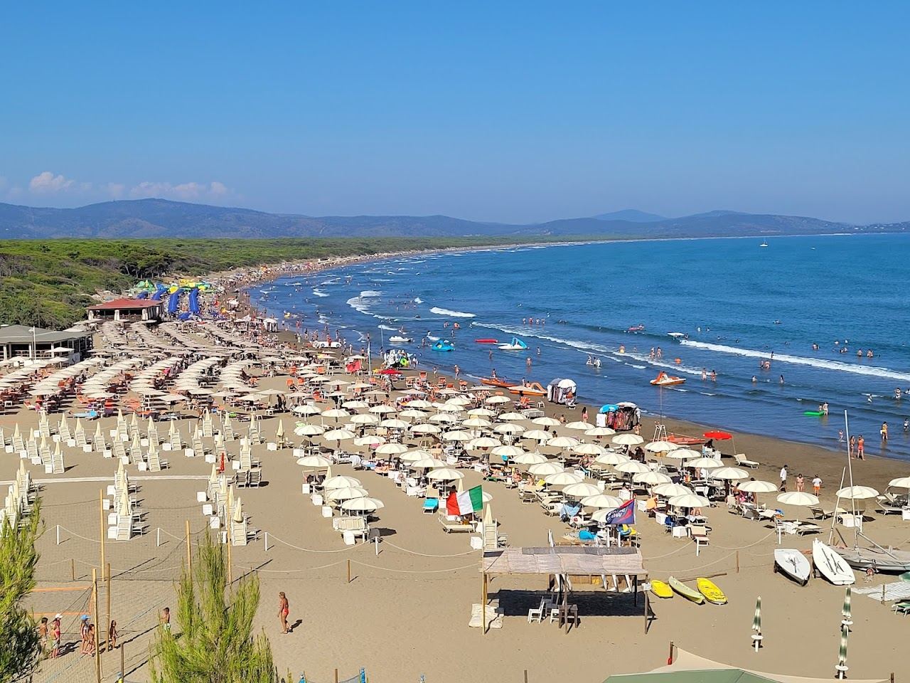 Feniglia beach on the eastern tombolo near Orbetello