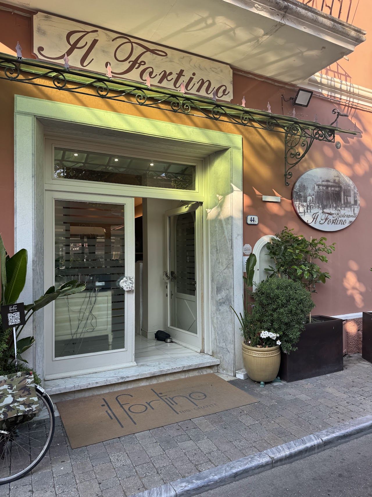 The fortino and central square of Forte dei Marmi behind the Versilia beach
