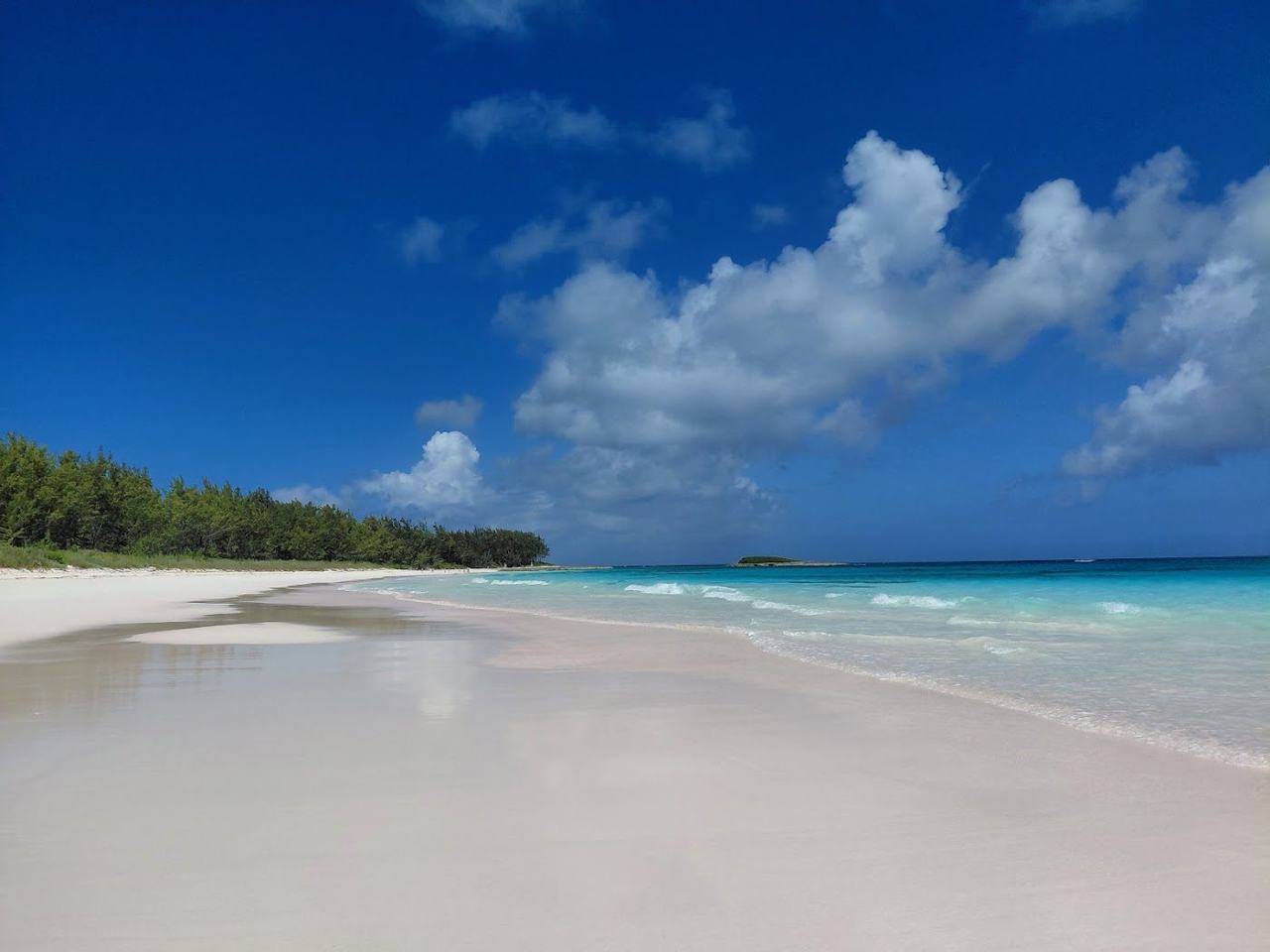 French Leave Beach long pink tinged Atlantic sand near Governor's Harbour on Eleuthera