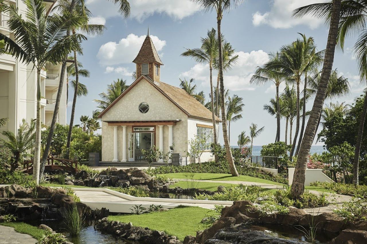 The Four Seasons Resort Oahu at Ko Olina beside Lagoon 1
