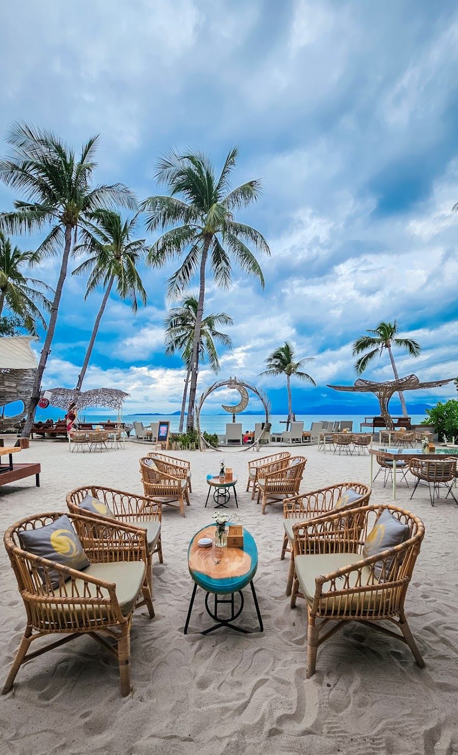 Pool and beachfront loungers at Harmony Beach Club on the south coast of Koh Phangan