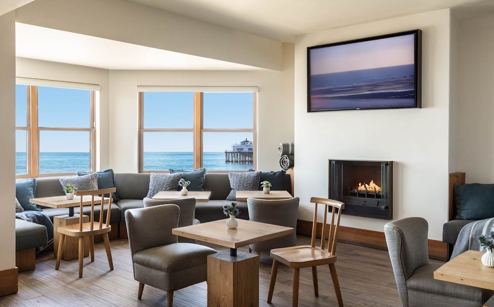 Dining terrace on the sand at Carbon Beach Club at the Malibu Beach Inn
