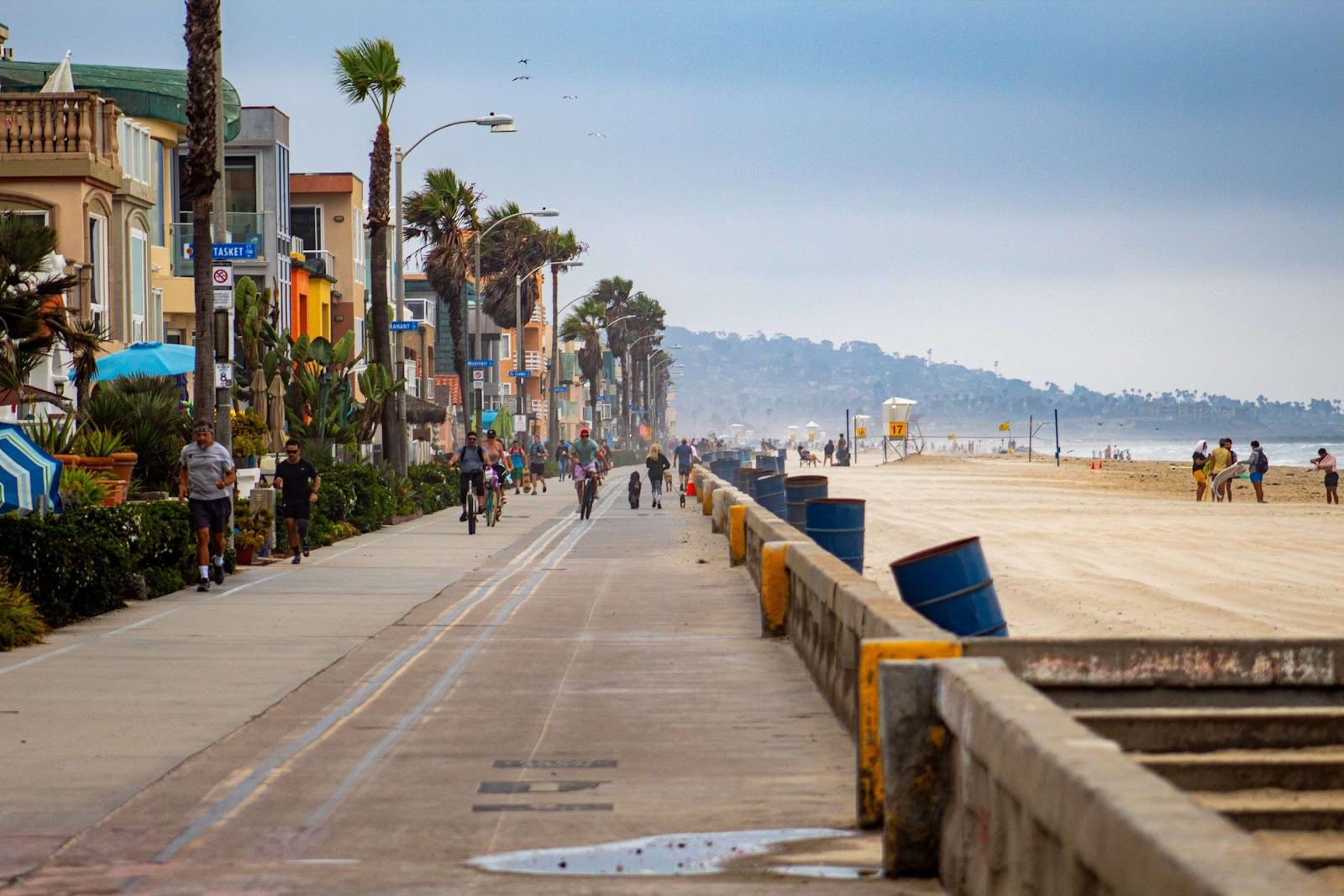 Mission Beach San Diego boardwalk and long strip of sand