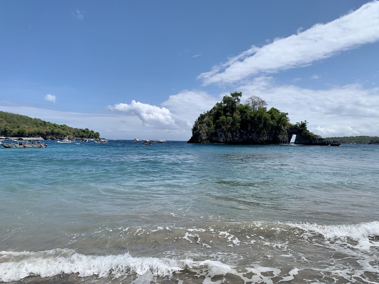 Clear turquoise water and reef at Crystal Bay on Nusa Penida